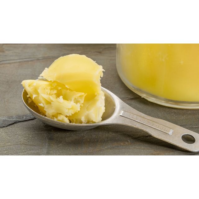 2265_headerarticle7006_ghee_auf_loeffel_glas_1